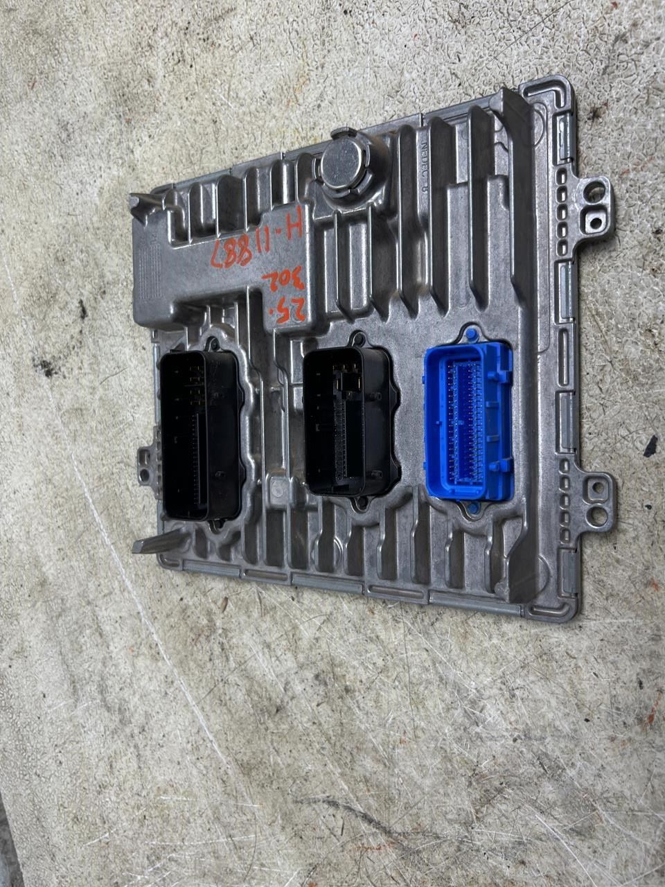 2022 CHEVROLET SILVRDO25 Engine Computer OEM Part Number 12723810