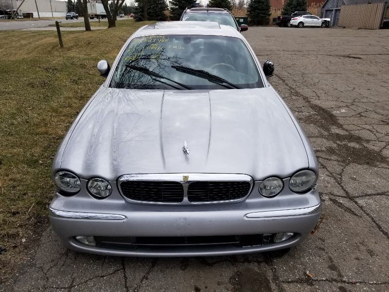 Engine ECM Electronic Control Module Thru VIN G10032 Fits 04 XJ8 136482
