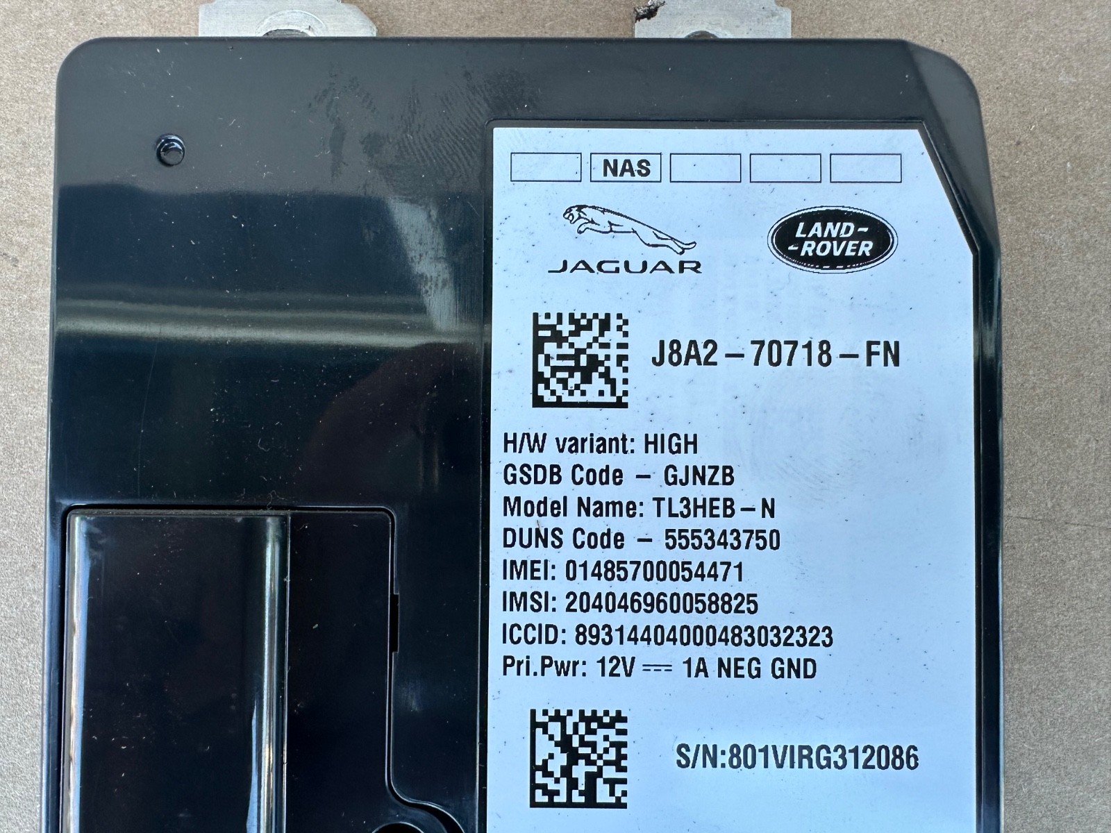 16-19 Land Rover Discovery Telematic Communication Module J8A2-70718-FN