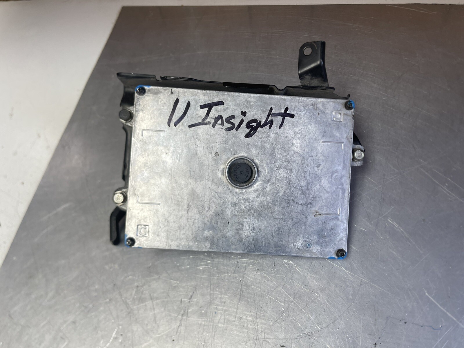 **14 HONDA INSIGHT ECM #37820-RBJ-L04 *See description*(MATCH PART #)(BOX-3075)*