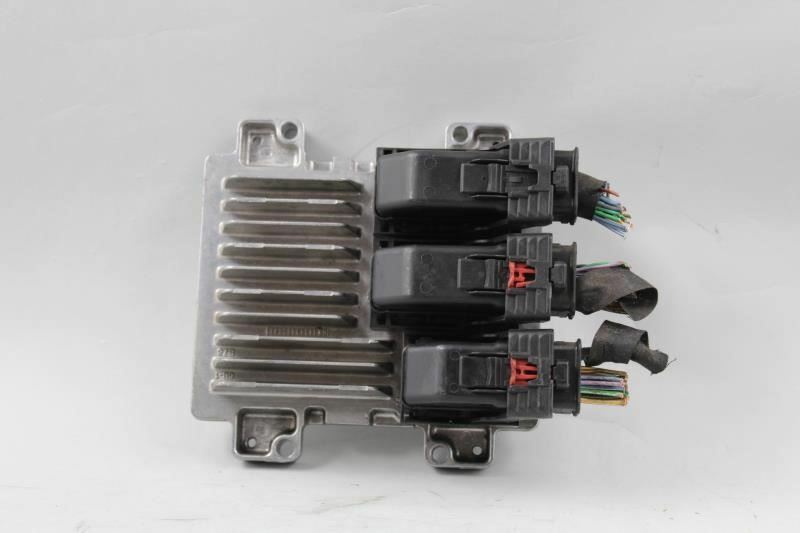 CRUZE 2014 Engine ECM 1818