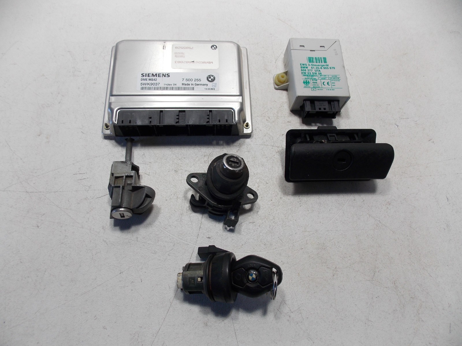 BMW E46 Engine Computer DME EWS Key Set M52TU MS42 Auto 99-00 323 328