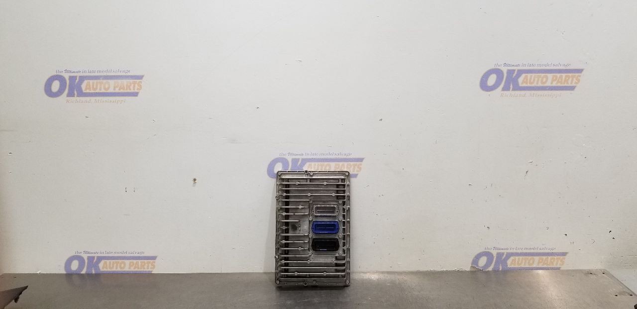 16 GMC SIERRA 3500 ECM ENGINE CONTROL MODULE 6.6L DIESEL 12662677