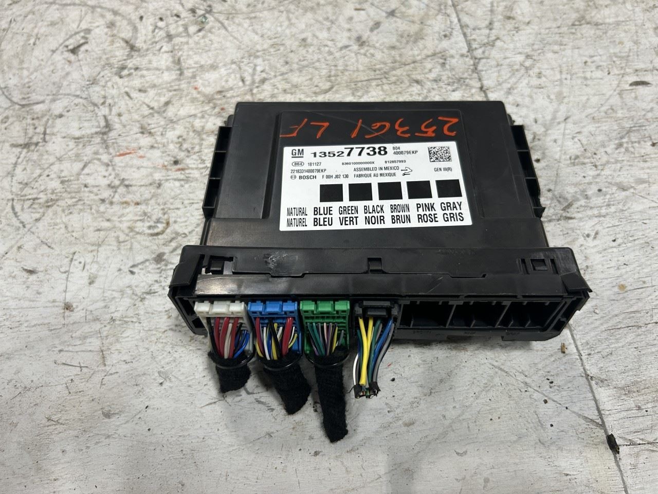 2019 CHEVROLET CAMARO Body Control Module OEM Part Number 13527738