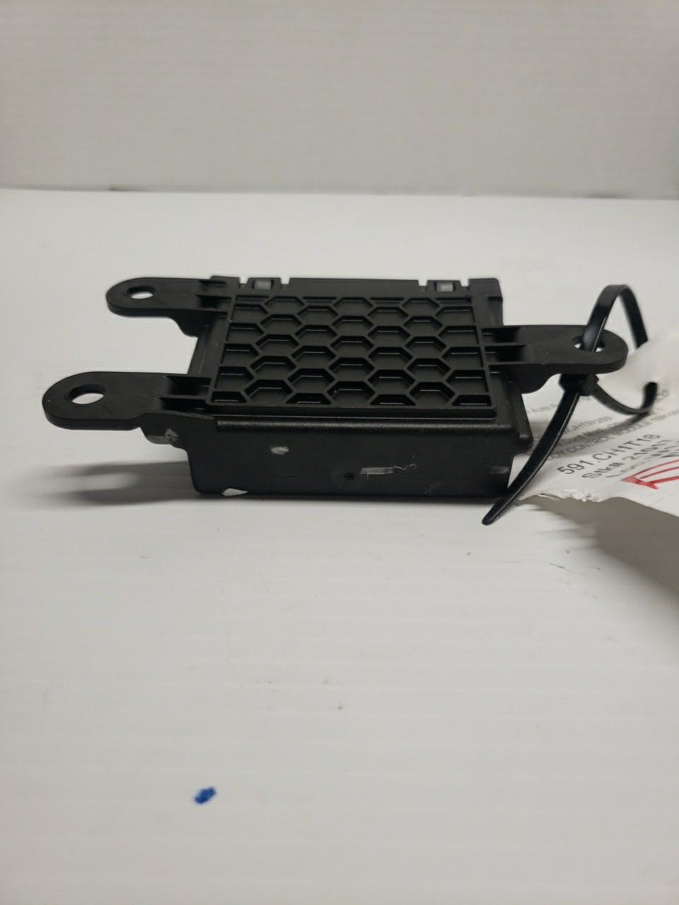 2018 Chrysler 300 Network Gateway Control Module OEM 10R-059778