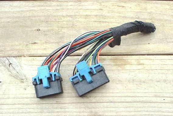1987-92 CHEVROLET R,V10 20 30 PICKUP TRUCK ECM WIRE HARNESS PIGTAIL