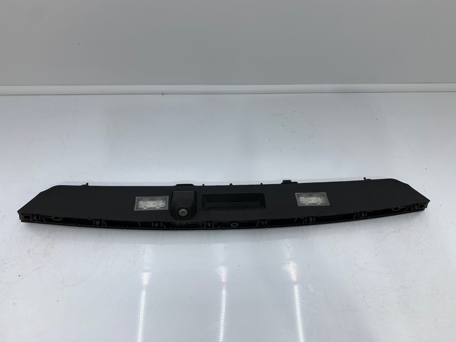 ♻️HATCH HANDLE COVER (CAMERA) BMW 730D G11 G12 9475687 EB6