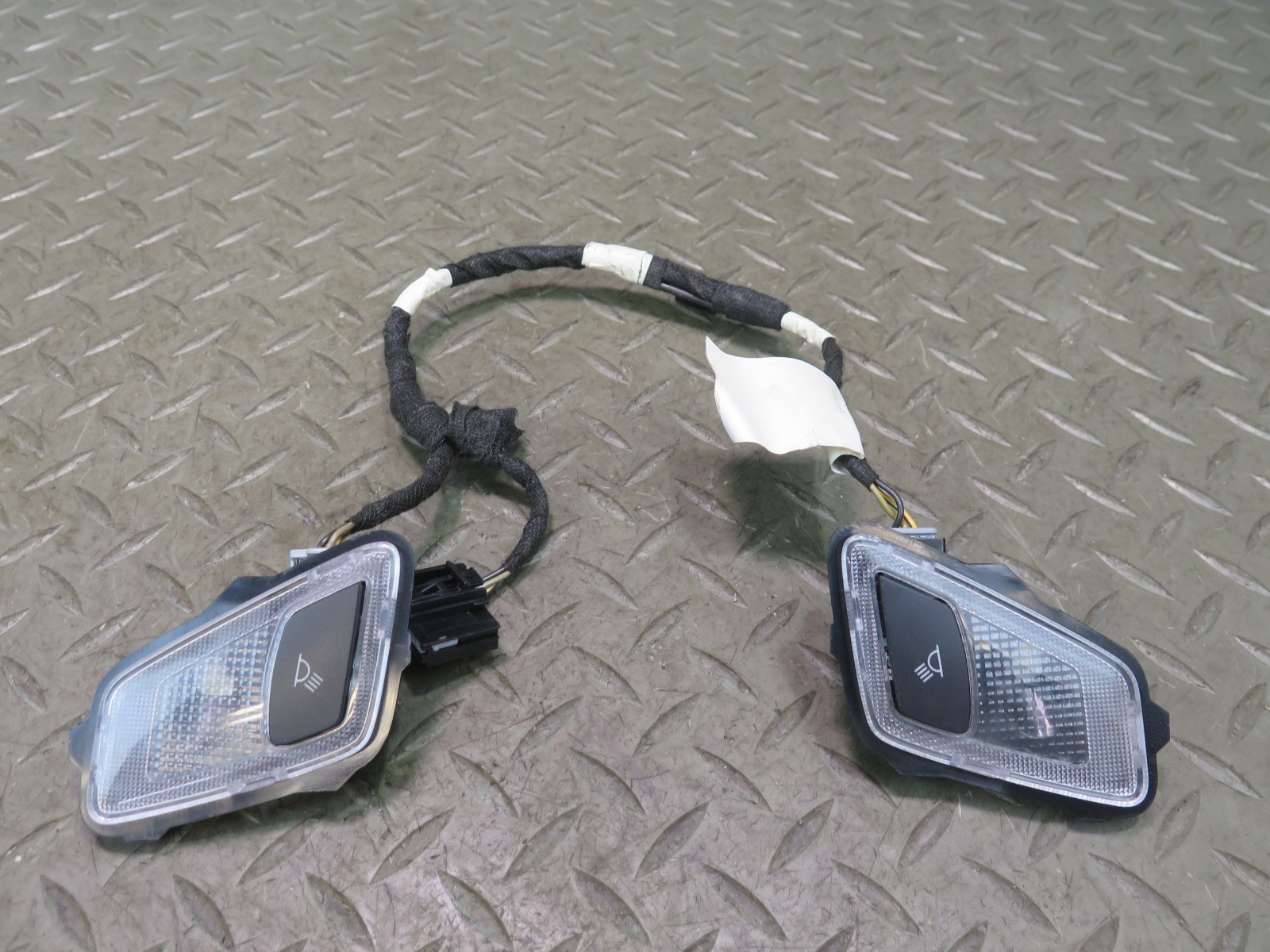 14-19 CHEVROLET CORVETTE C7 COUPE DOME READING INTERIOR LIGHT LAMP W WIRE OEM