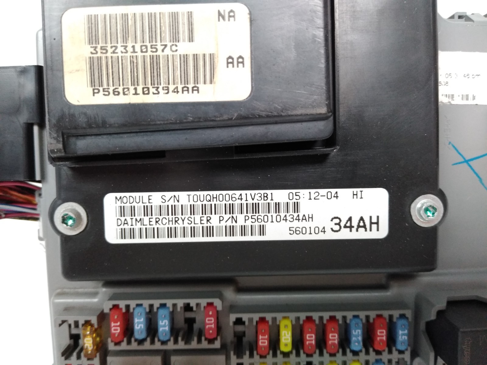 56010434AH Jeep 2004 Liberty Body Control Module BCM Interior Fuse Box OEM K32