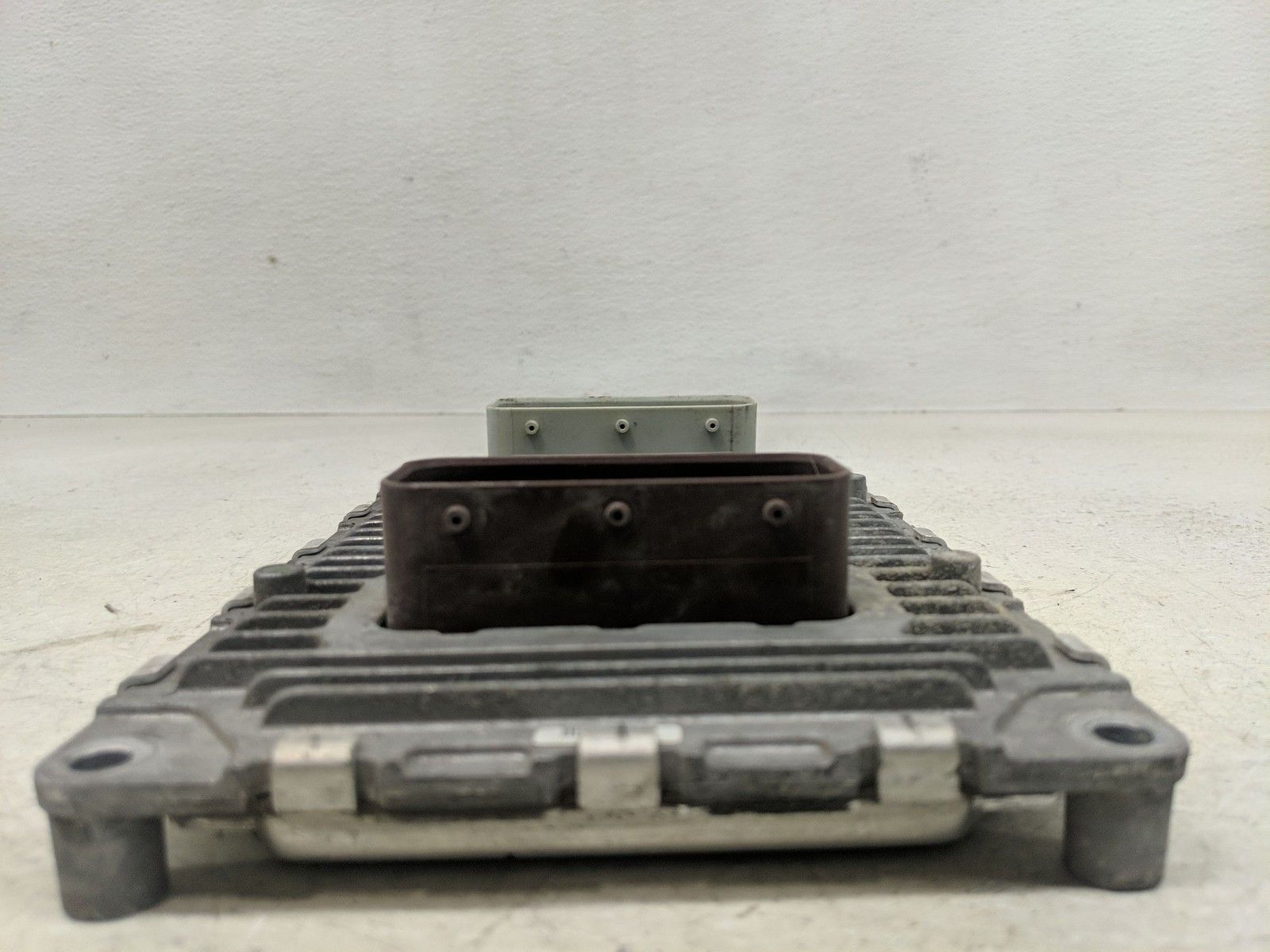Dodge Caravan Engine Control Computer Ecu Pcm Ecm Pcu Oem 05150724ac TWAS9