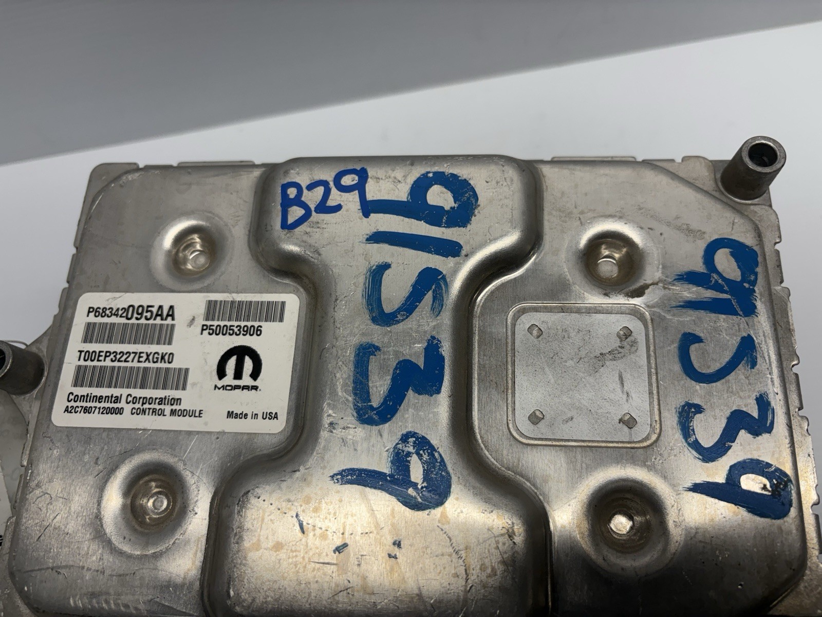 2017-21 Jeep Compass 2.4L Engine Computer Control Module ECU ECM P68342095AA OEM