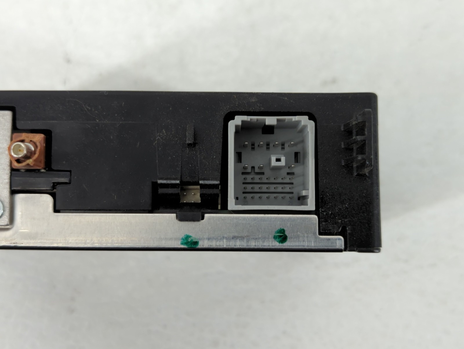 2018-2019 Gmc Terrain Chassis Control Module Ccm Bcm Body Control GTKVG