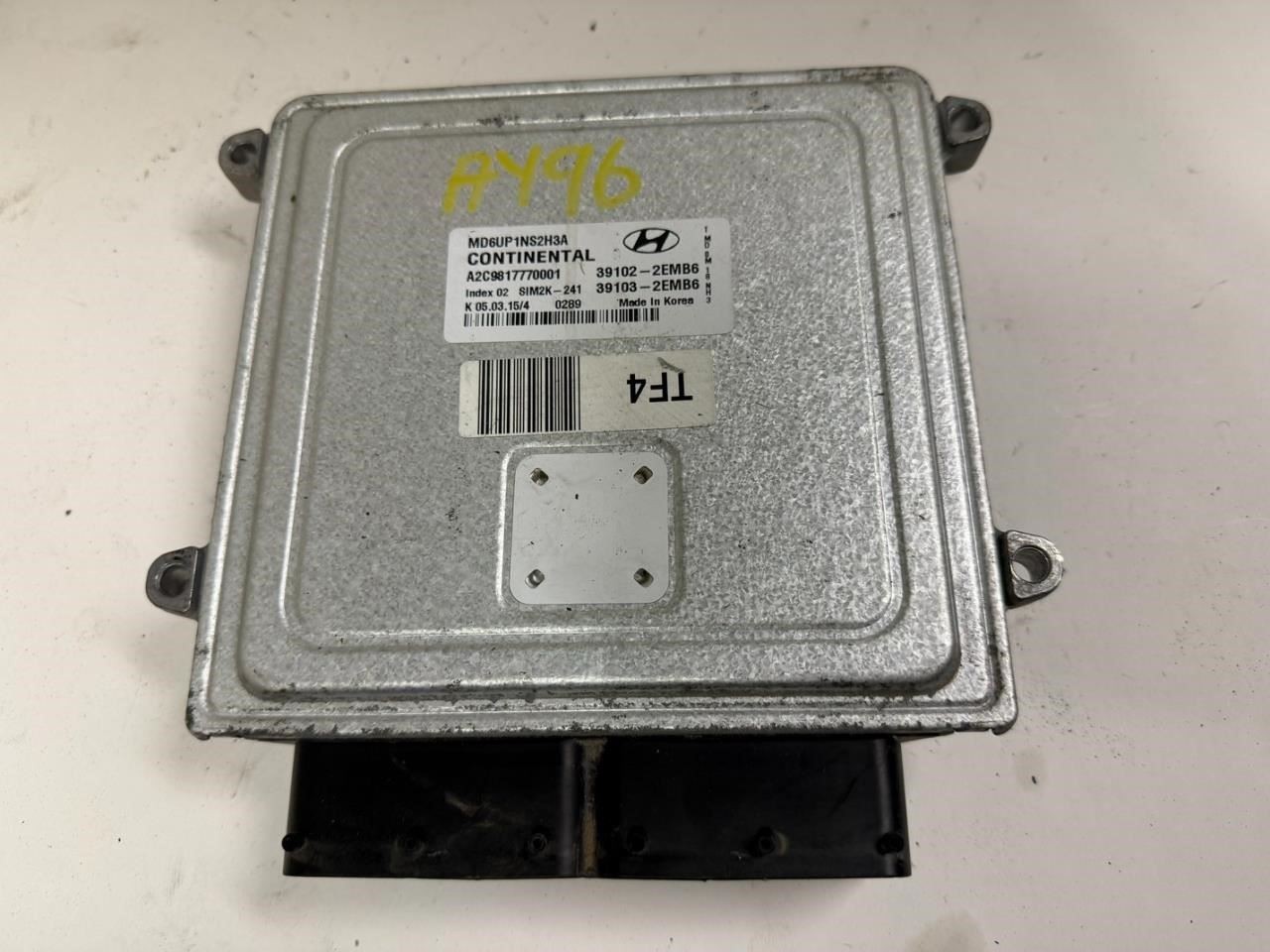 14-16 ELANTRA Engine Control Module Computer ECU – 39102-2EMB6; 39103-2EMB6