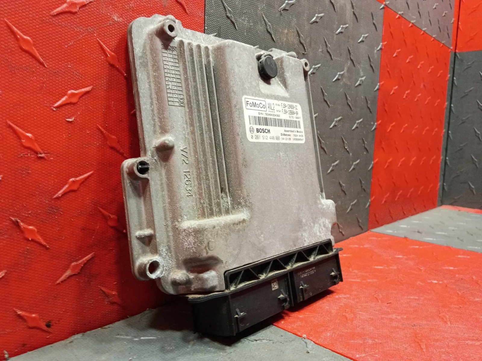 2015-2016 Ford Escape ~ Engine Control Module ECM ECU #FJ5A-12B684-BA