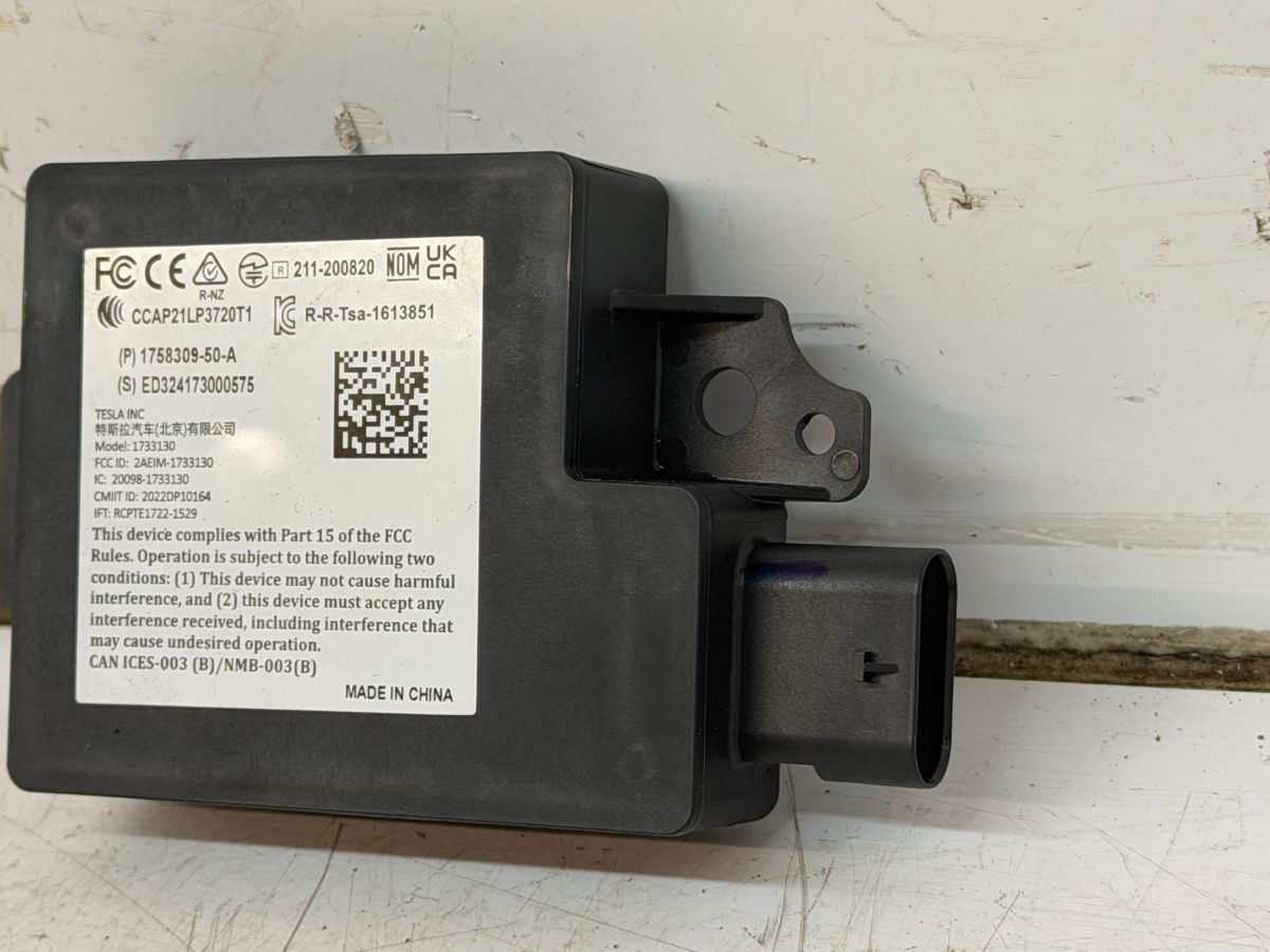 TESLA MODEL 3 BLUETOOTH TRANSCEIVER MODULE 2019-2024 1758309-50-A