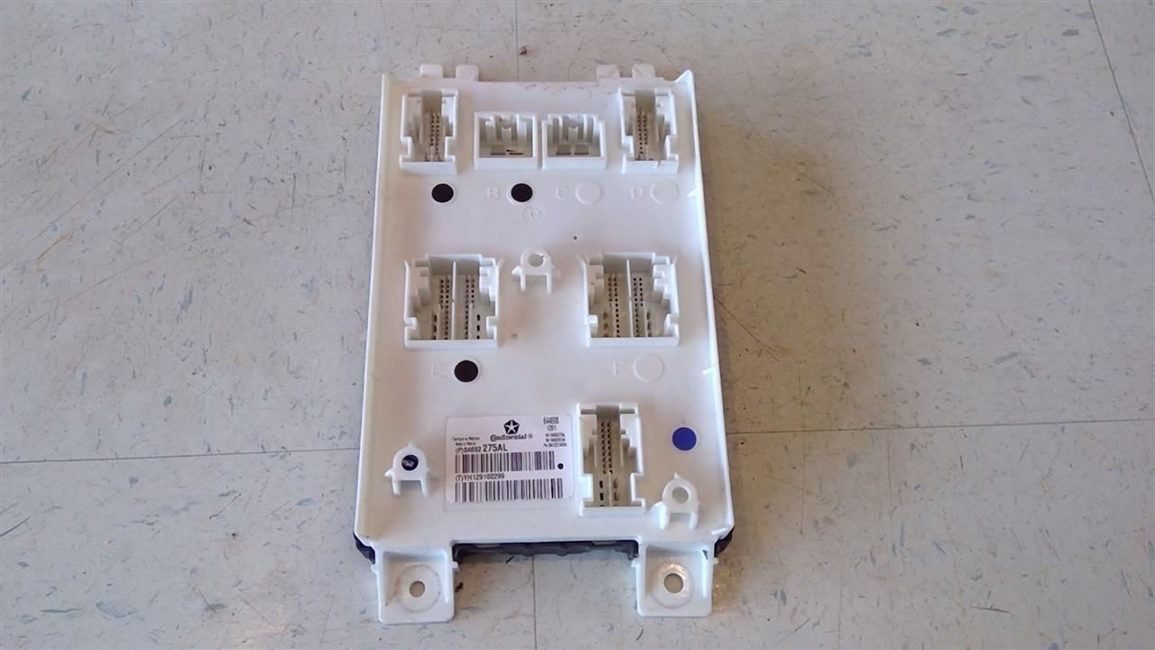 Body Control BCM Computer 4692275AL Right Hand Kick Panel Fits 11 300 86641