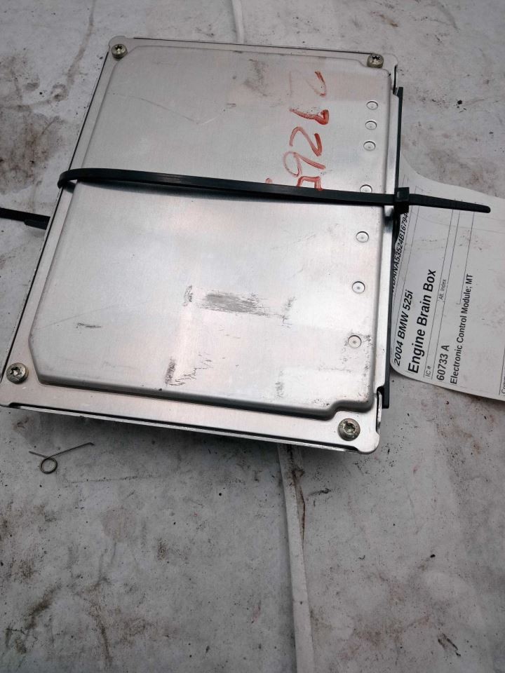 Engine ECM Electronic Control Module Fits 04-05 BMW 525i 717724