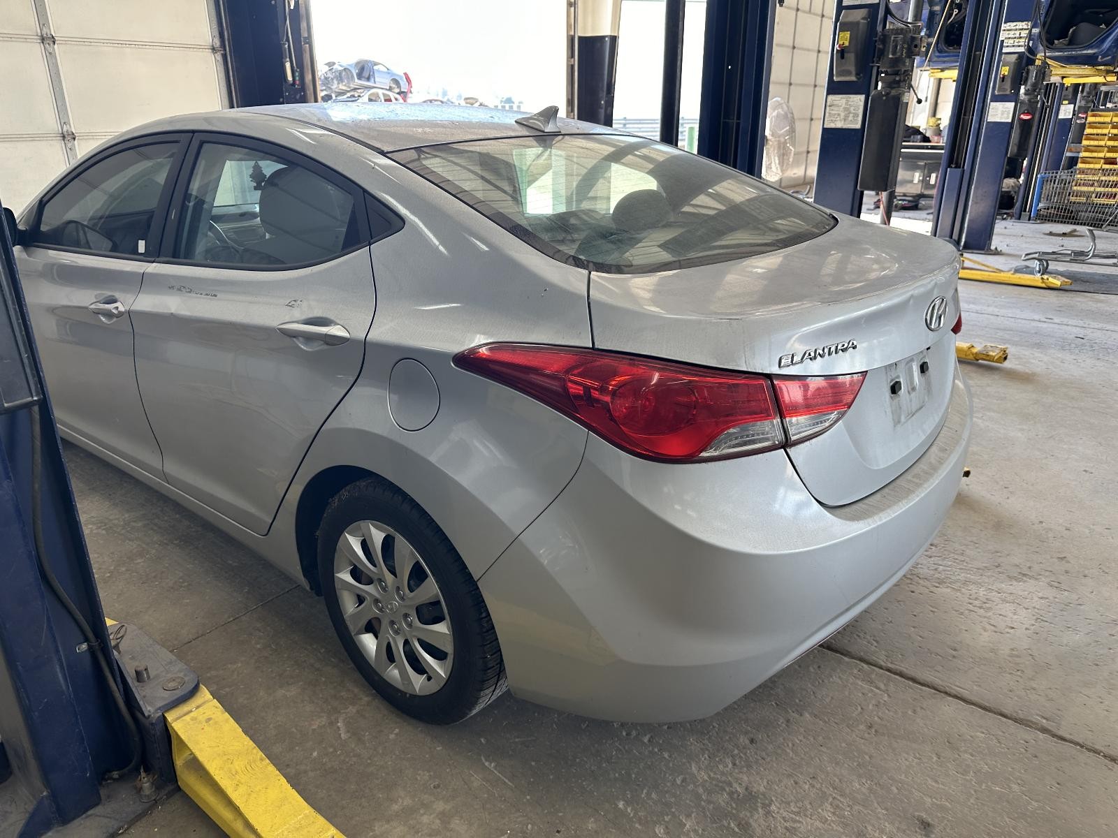 Used Radio Audio fits: 2011 Hyundai Elantra Grade A