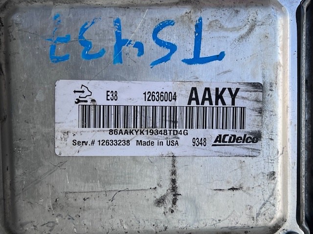 USED OEM 2010 CHEVROLET TRUCK 12633238 AAKY ENGINE COMPUTER