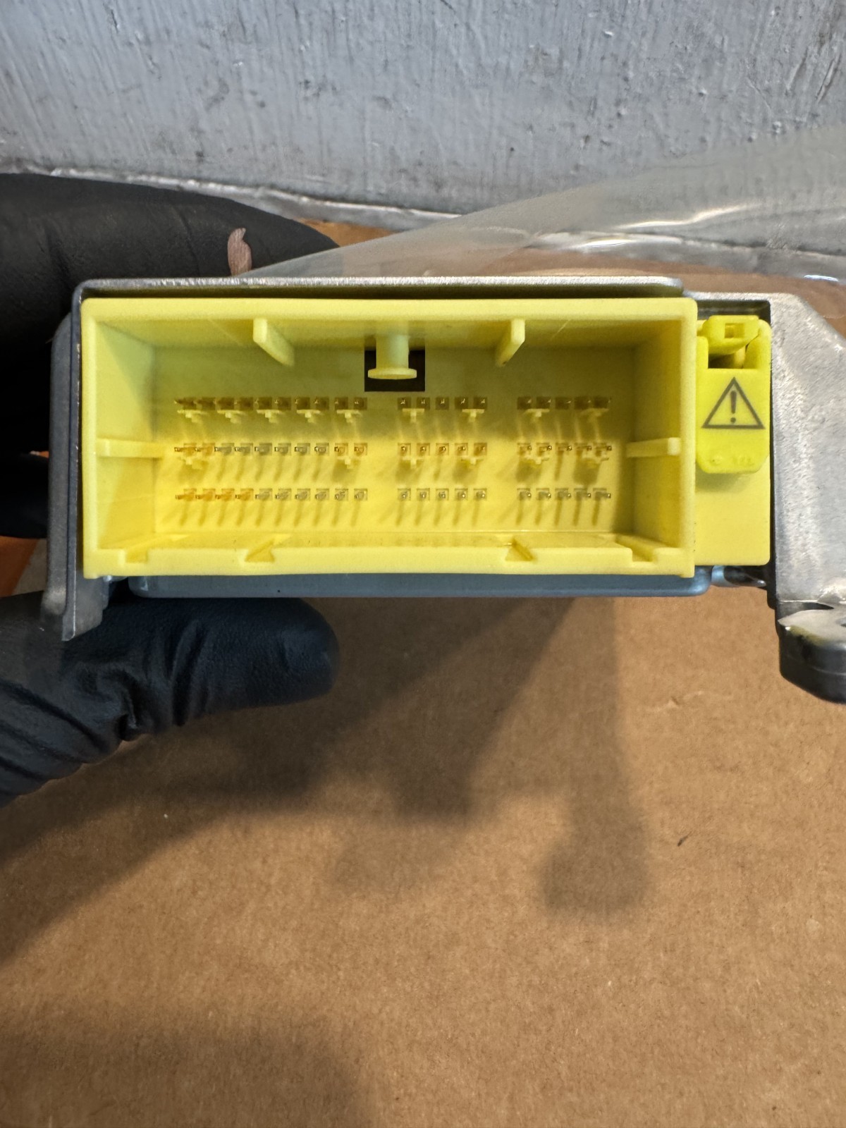 2007 -2010 TOYOTA CAMRY 2.4L SRS Computer Control Module 89170-06200 OEM