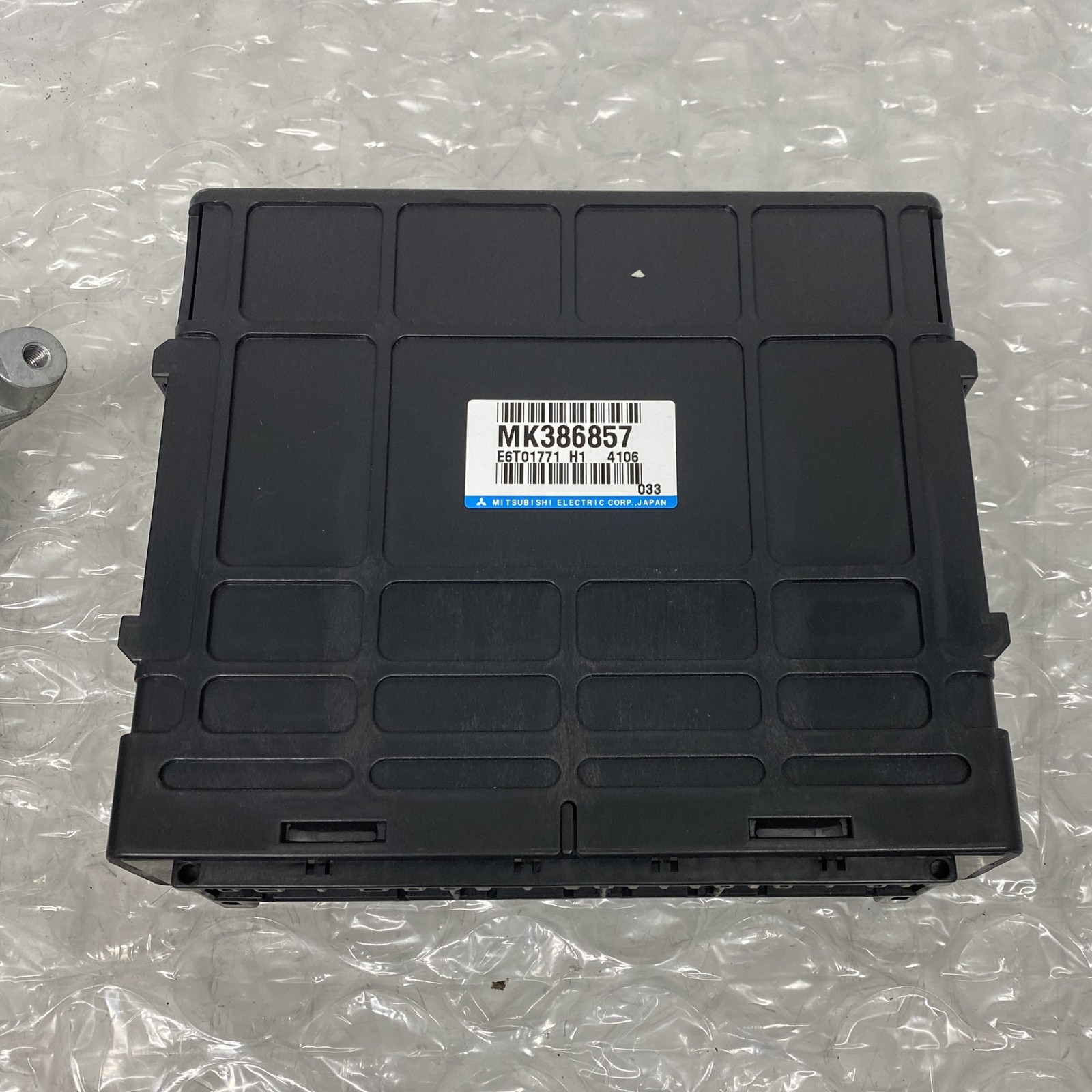 Transponder With Ecu And Lock Set See Description for PAJERO SHOGUN V78W MK3 3.2