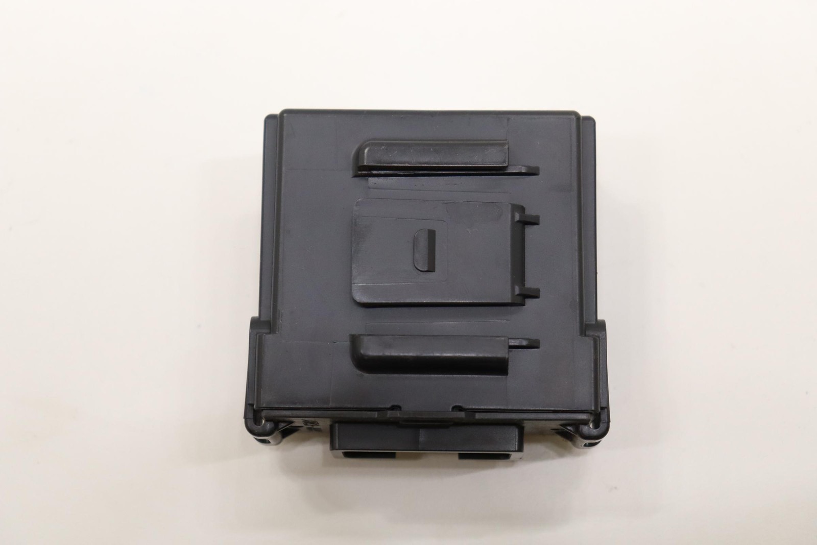 2022-2025 INFINITI QX55 IDM INTEGRATED DIAGNOSTIC CONTROL MODULE OEM 476A05NY0A