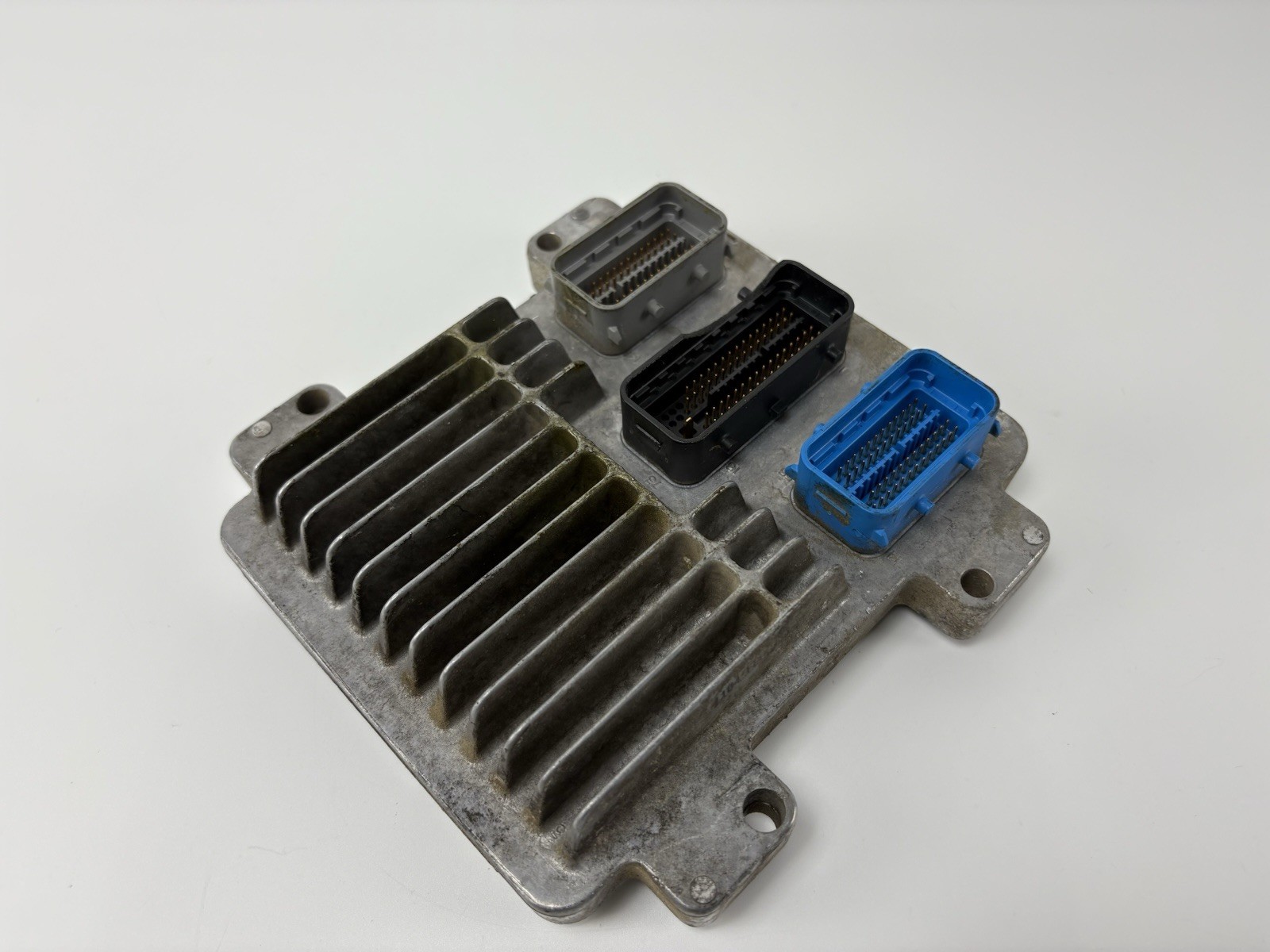 2004 MALIBU Computer Brain Engine Control ECU ECM EBX Module 12592927
