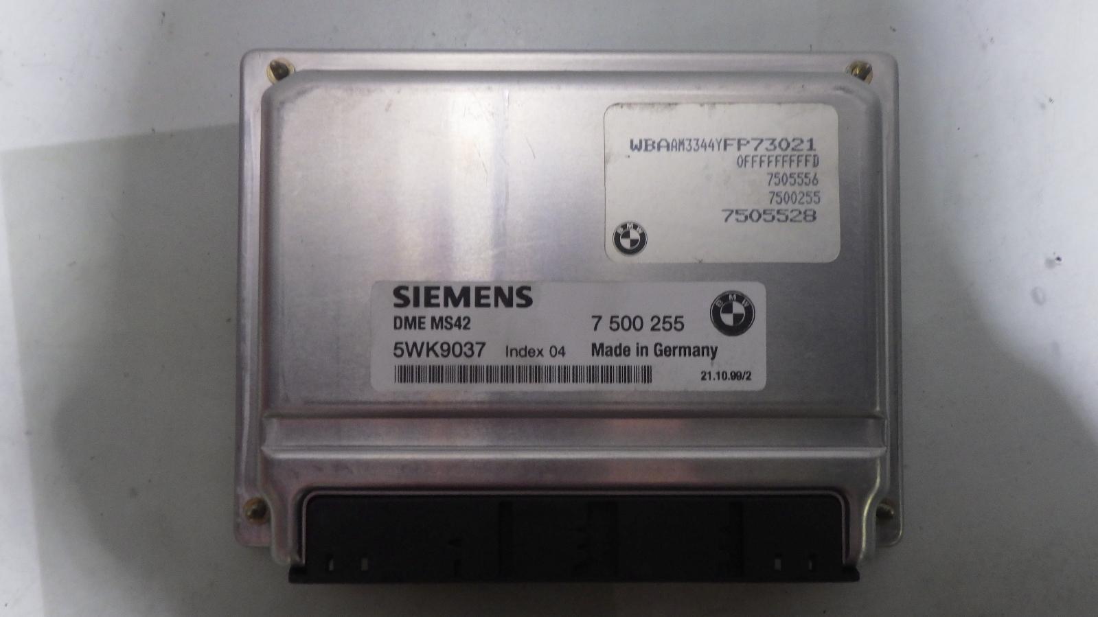 00 BMW 323i Engine Control Module 7500255