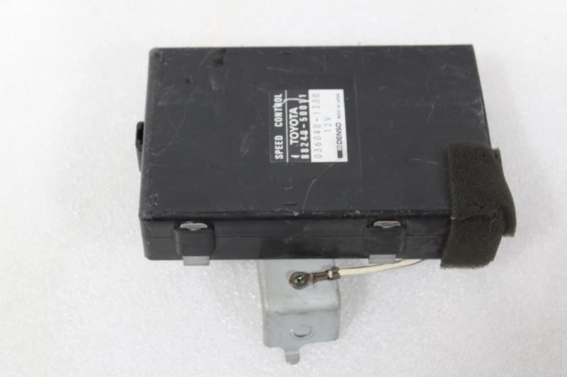 1991 LEXUS LS400 CRUISE CONTROL MODULE 88240-50011