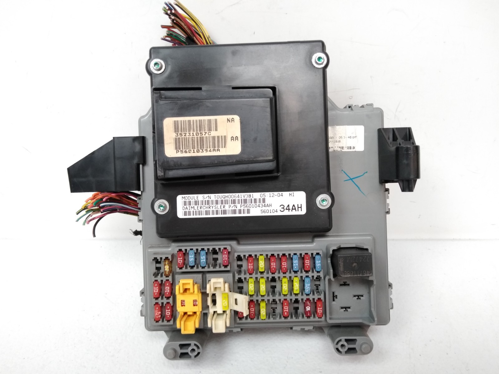 56010434AH Jeep 2004 Liberty Body Control Module BCM Interior Fuse Box OEM K32