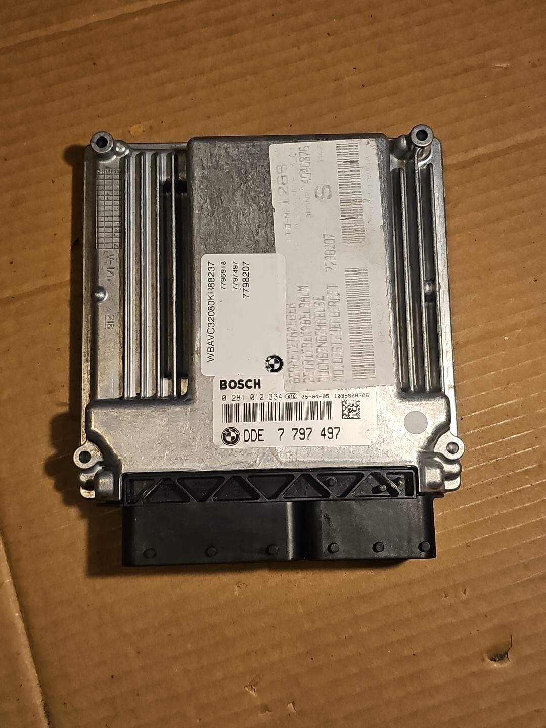 BMW 3 SERIES E90 2.0 DIESEL ECU 7797497-0281012334 IN WORKING ORDER