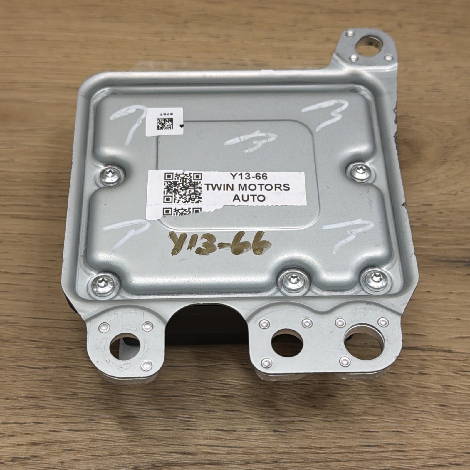 🟢🟢2014-2019 Infiniti Q50 98820 6HE0A CLEAR CONTROL MODULE SRS🟢🟢