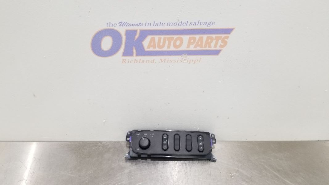 03 DODGE RAM 2500 TRANSFER CASE CONTROL MODULE
