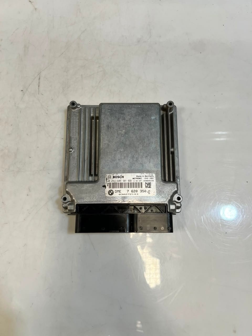 2010-2015 BMW X1 3SERIES E90 E87 E84 E81 Engine Control Unit ECU 7620350 OEM