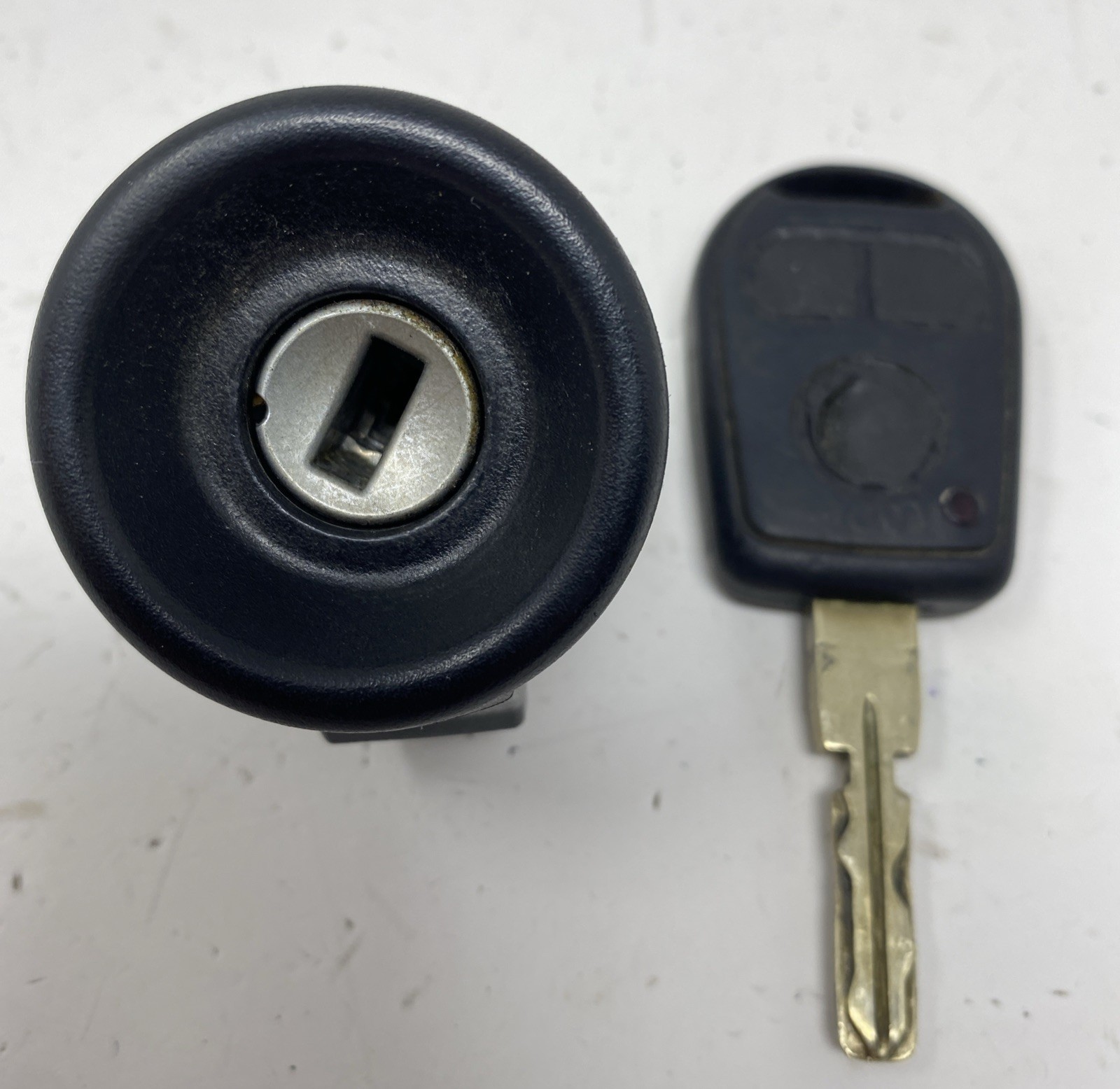 BMW E39 528i M52 AT MS42 ENGINE CONTROL MODULE DME ECU EWS IGNITION KEY 7500255