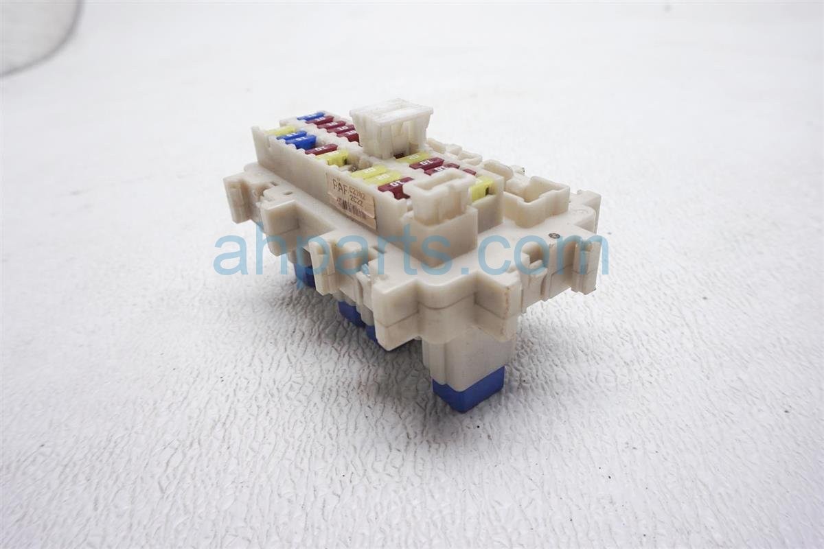 Nissan Altima 2010-2013 2Dr Junction Cabin Room Fuse Box Inside 24350-Zx00a