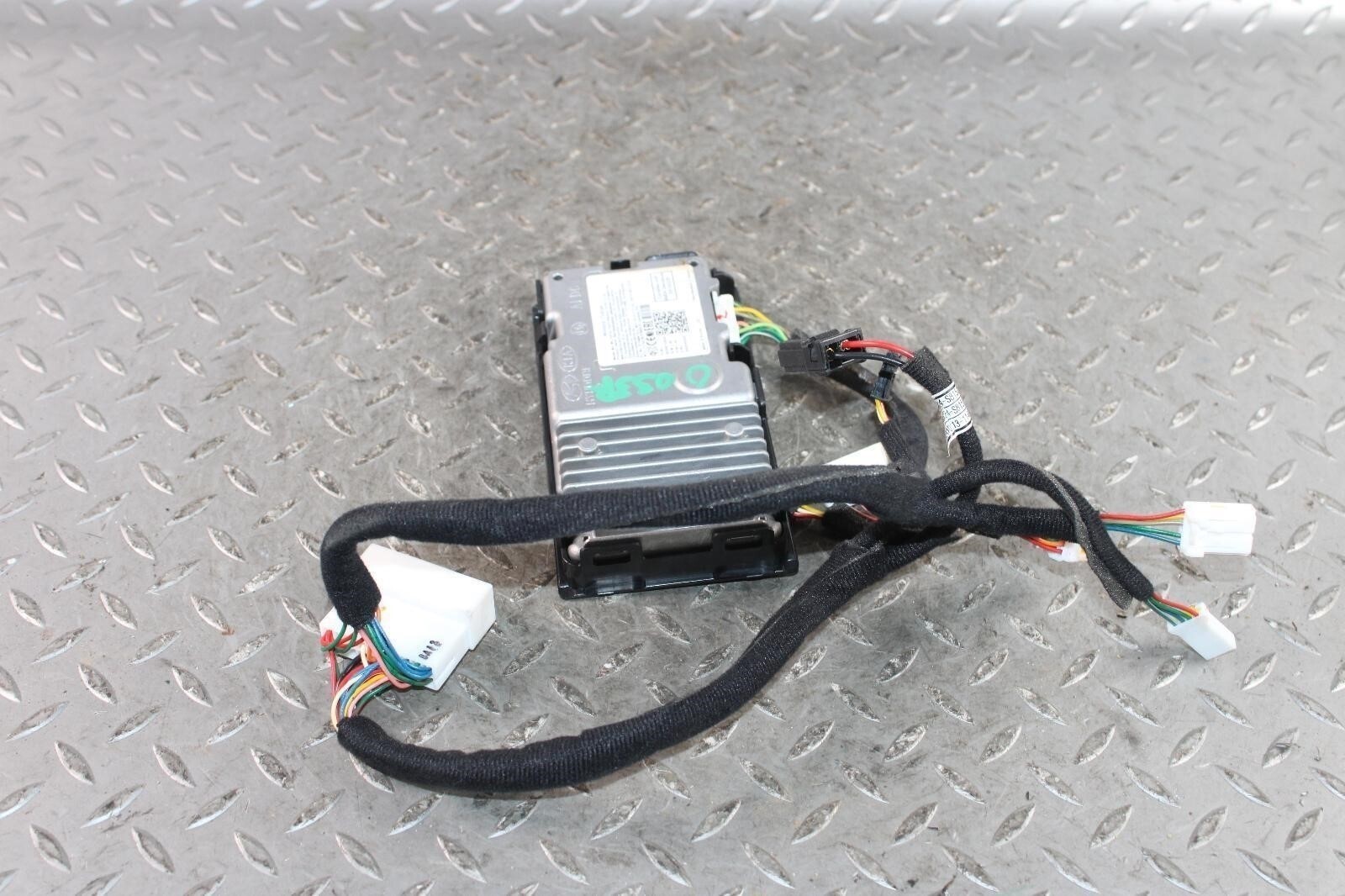 20-22 PALISADE Electronic Wireless Charging Pad Module OEM Factory Harness WTY
