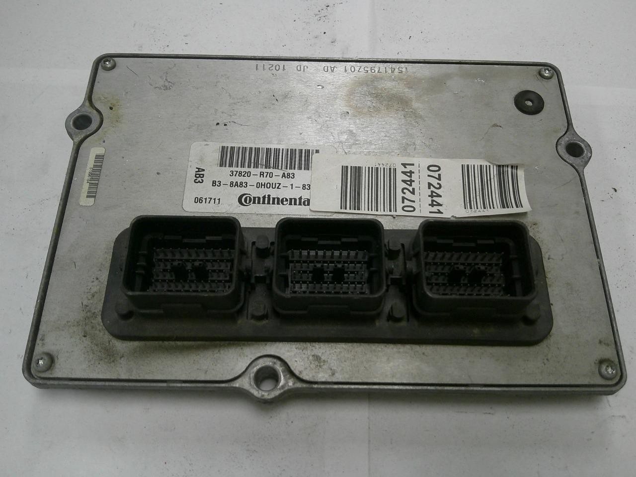 ENGINE COMPUTER HONDA ACCORD 2011 2012 37820-R70-A83 PCM ECM ECU OEM