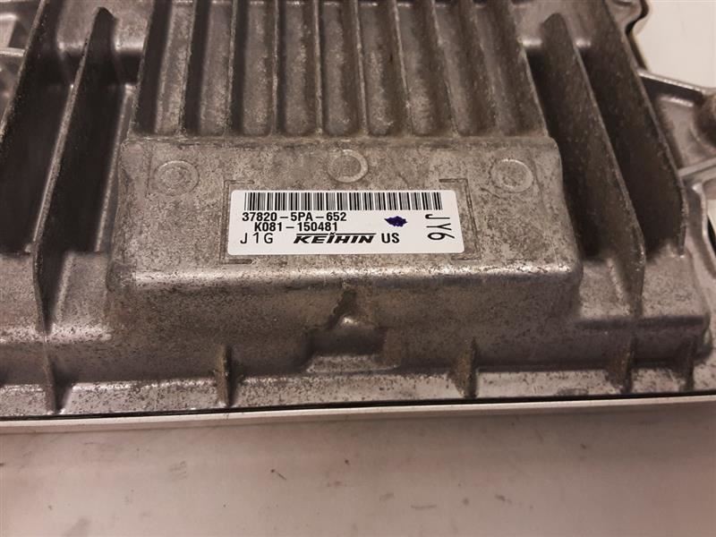 Engine ECM Electronic Control Module US Market AWD 1.5L Fits 19 CR-V 2952986