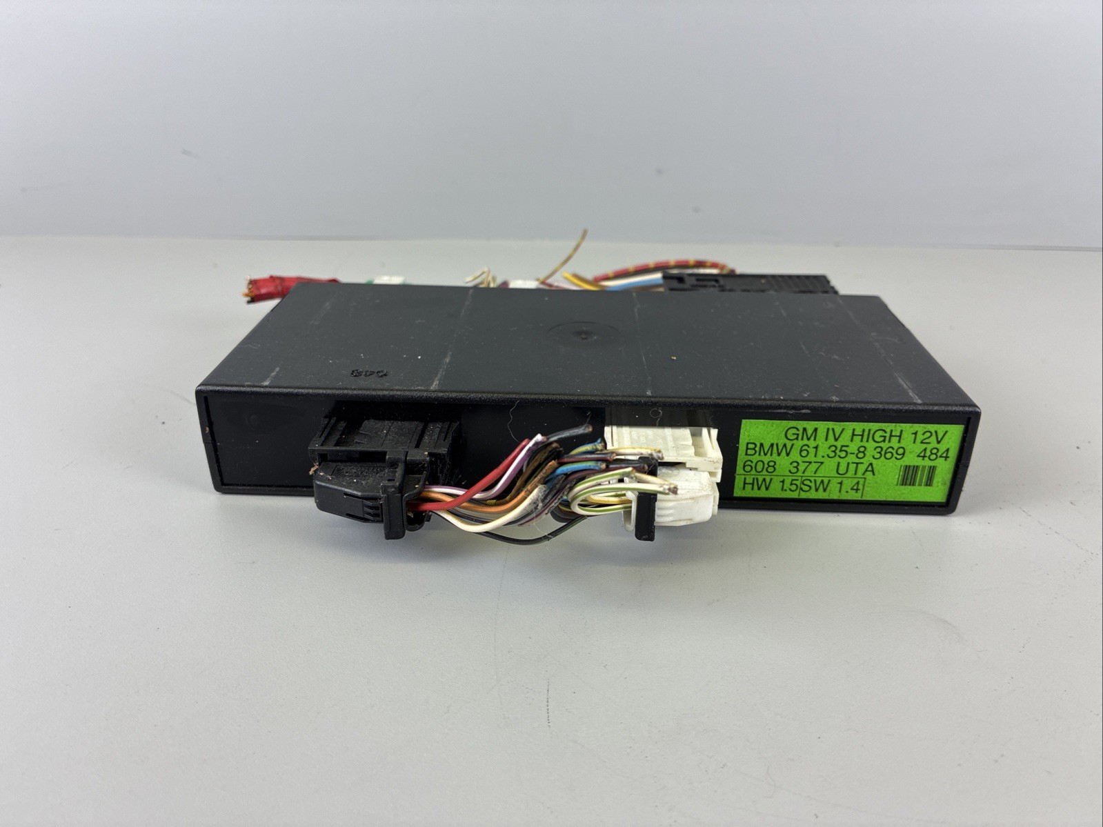 1996-2002 BMW Z3 E36 Body Control Module OEM 61.35-8 369 484