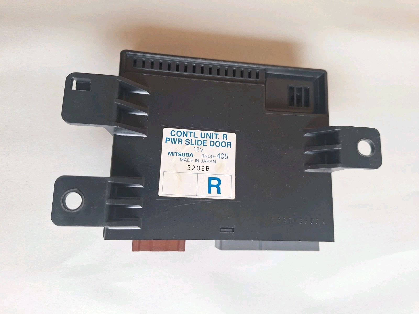 2005 2006 2007 Honda Odyssey Sliding Door Control Module Passenger Side RK00405