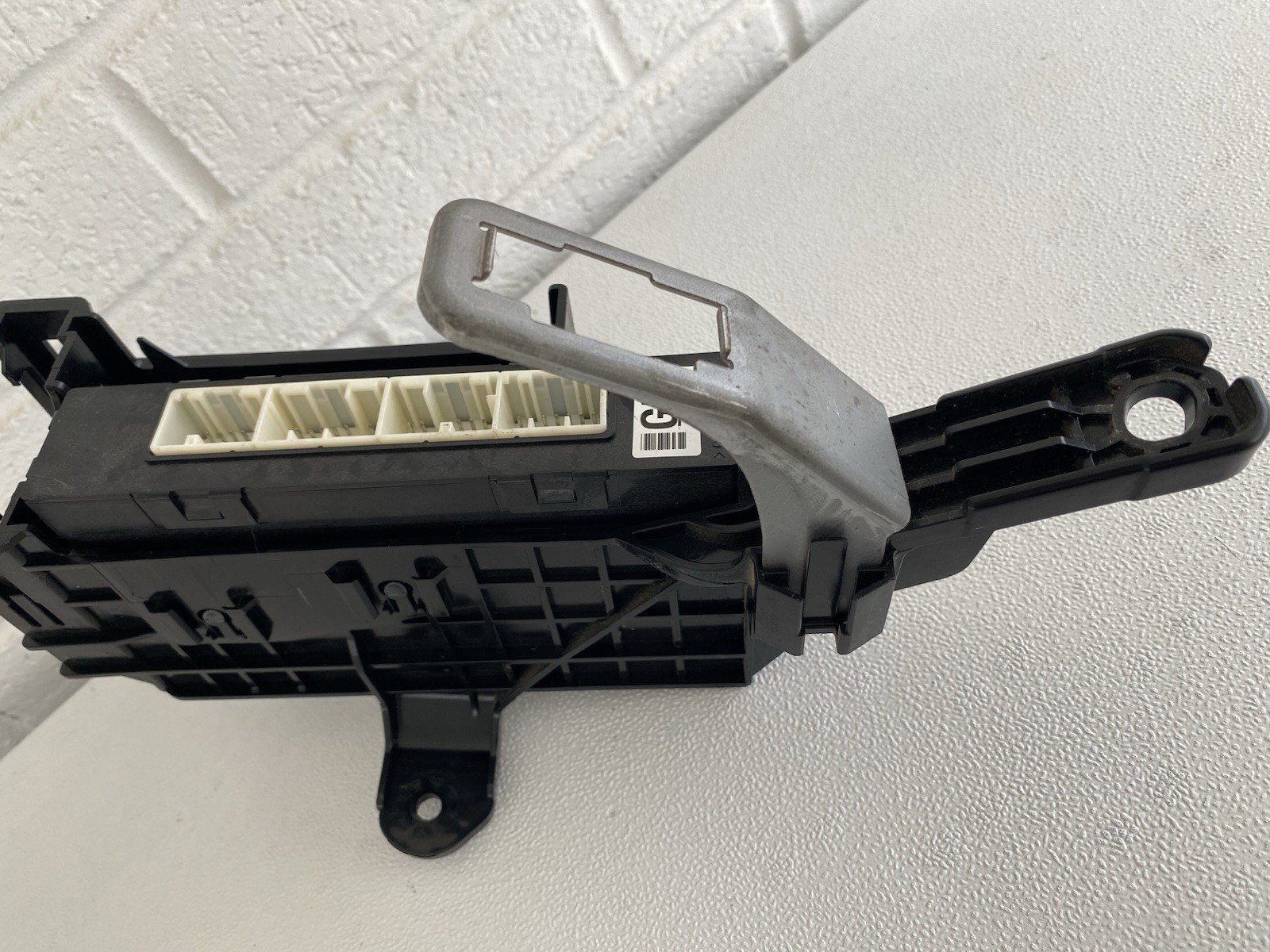 2016-2017 SUBARU IMPREZA CONTROL MODULE UNIT OEM 88283FJ100