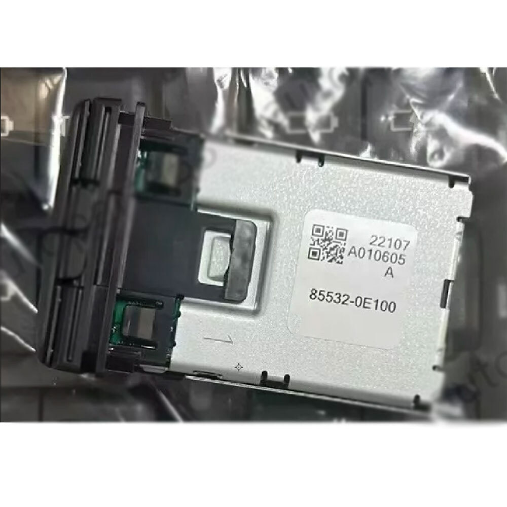 OEM 855320E100, 85532-0E100 USB Charger Port For Toyota Highlander Fast Shipping