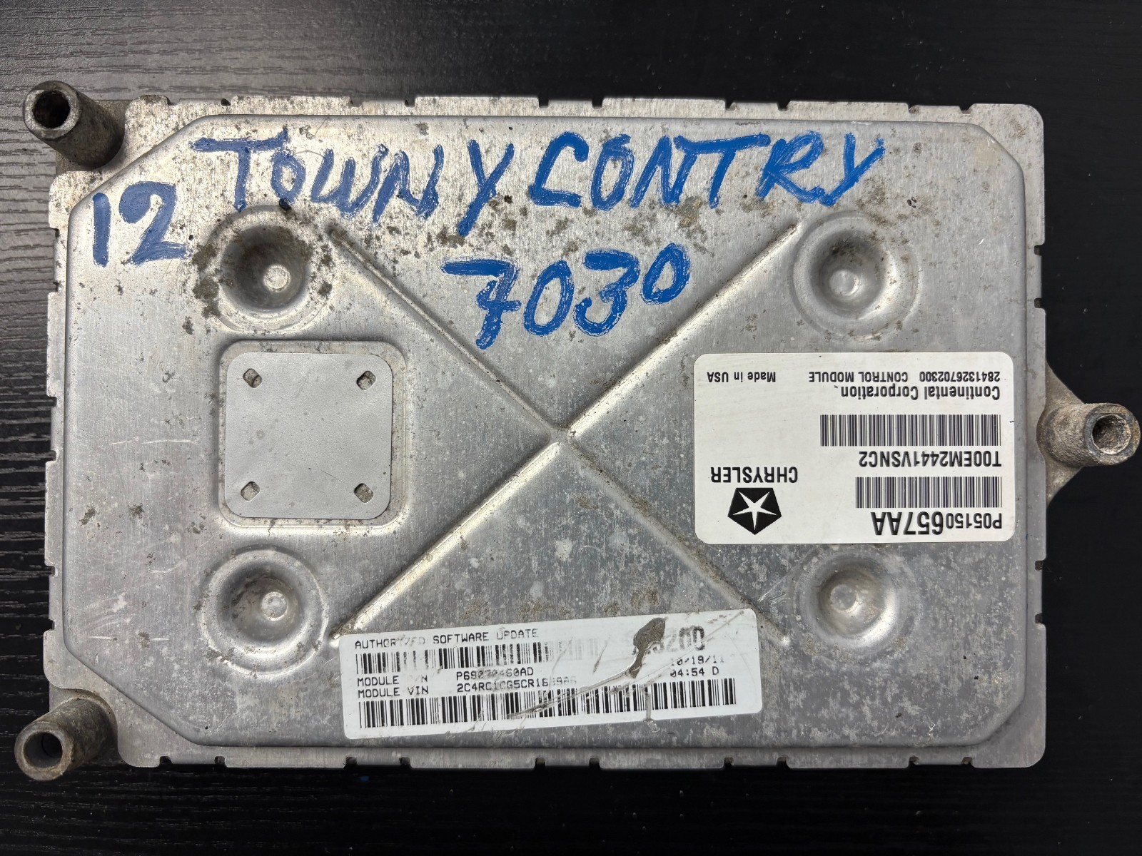 2012 Chrysler Town and Country Engine Computer ECU ECM 05150657AA