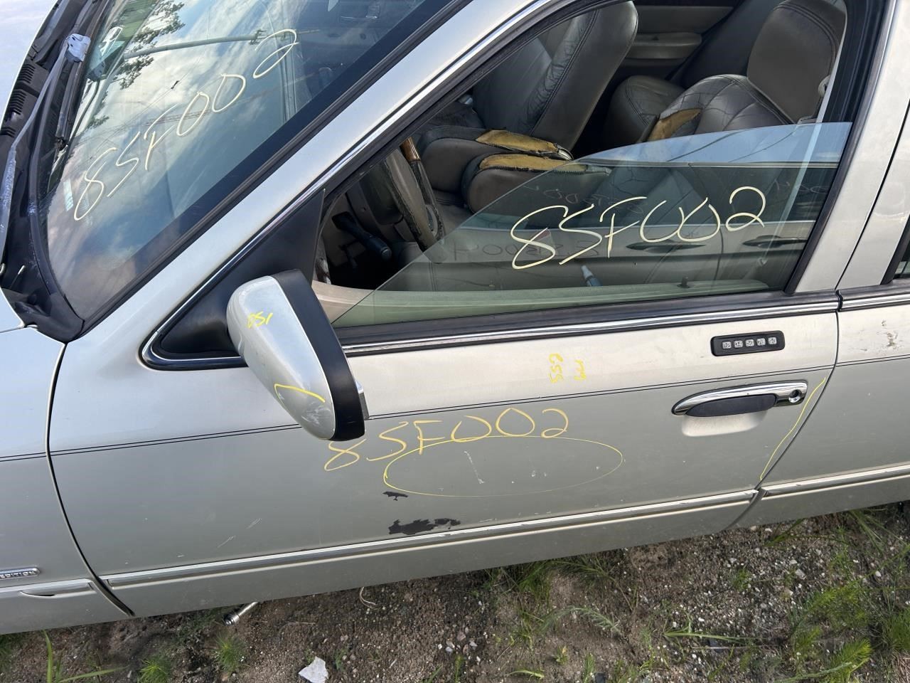 Chassis ECM Lamps Lighting Control Fits 05 CROWN VICTORIA 104988150