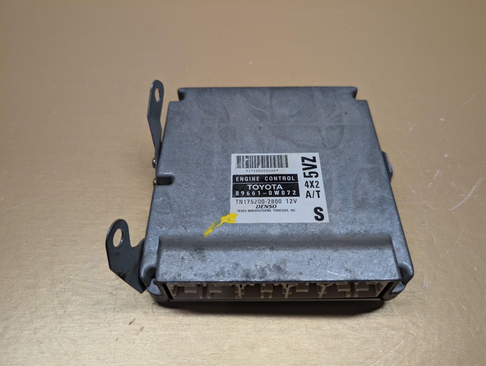1998 Toyota T100 3.4L 4×2, AT Engine Control Unit ECU 89661-0W072 (OEM) #P6