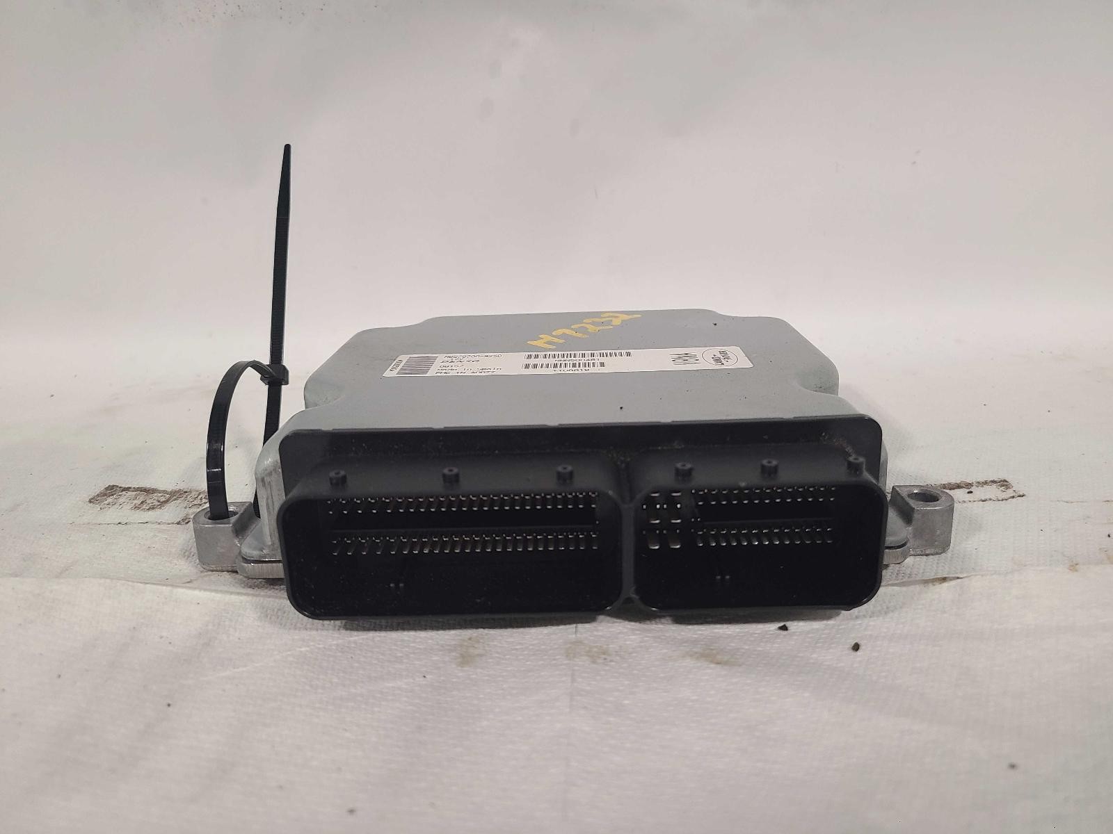 Used Engine Control Module (ECM) fits: 2008 Land rover Range rover sport Electro