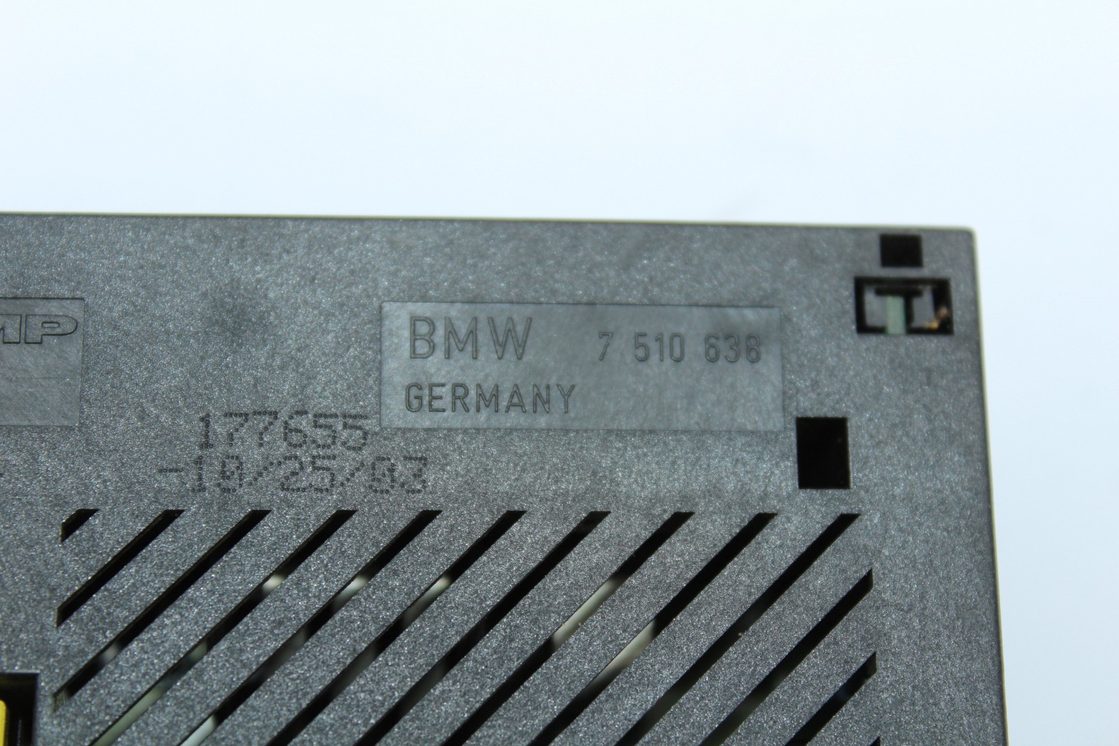 2006-2010 BMW E63 E64 650i 645Ci Integrated Power Supply Control Module
