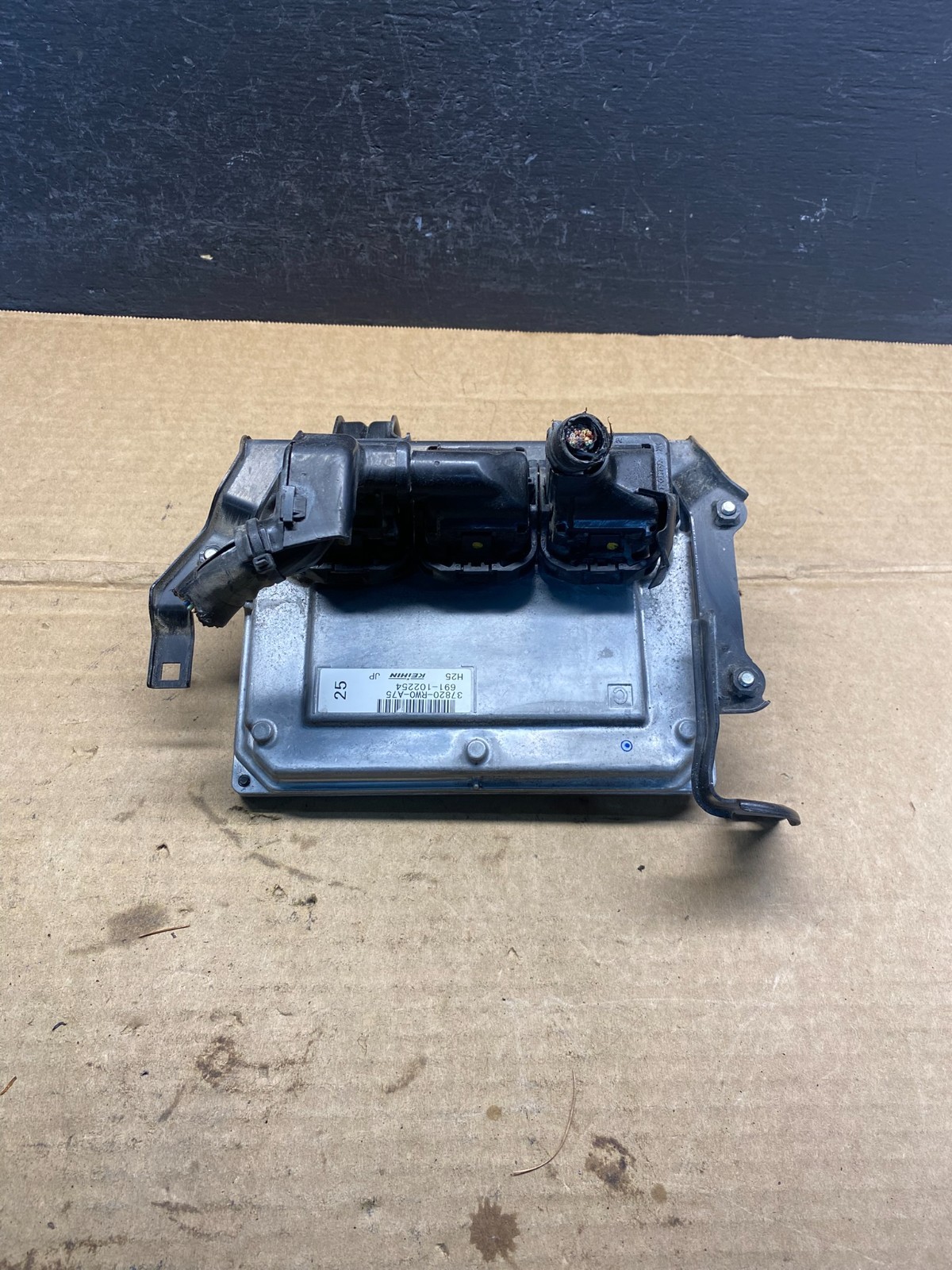 2012 2013 Honda Civic Computer Engine Control ECU ECM 37820-RW0-A75 ad3459 DG