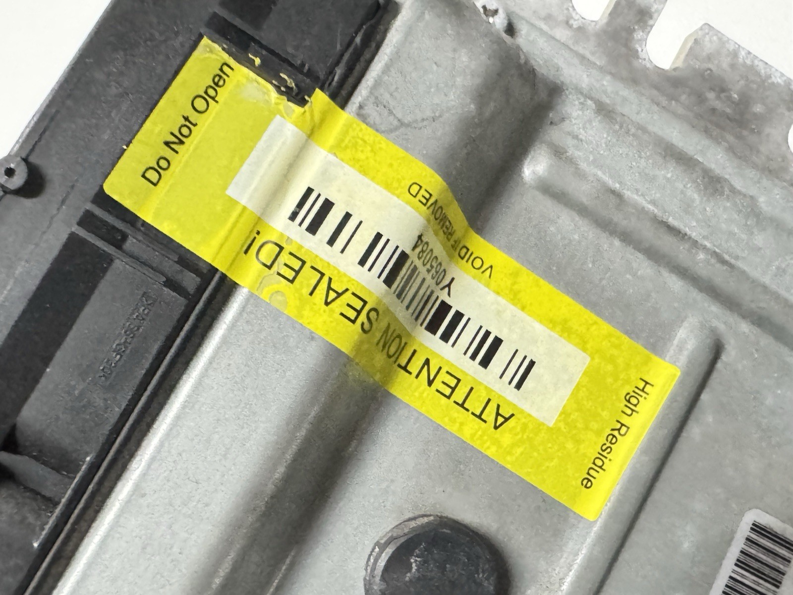 2014-2015 Nissan Armada 5.6L ECU ECM PCM Engine Computer BEM172-300 A1 OEM